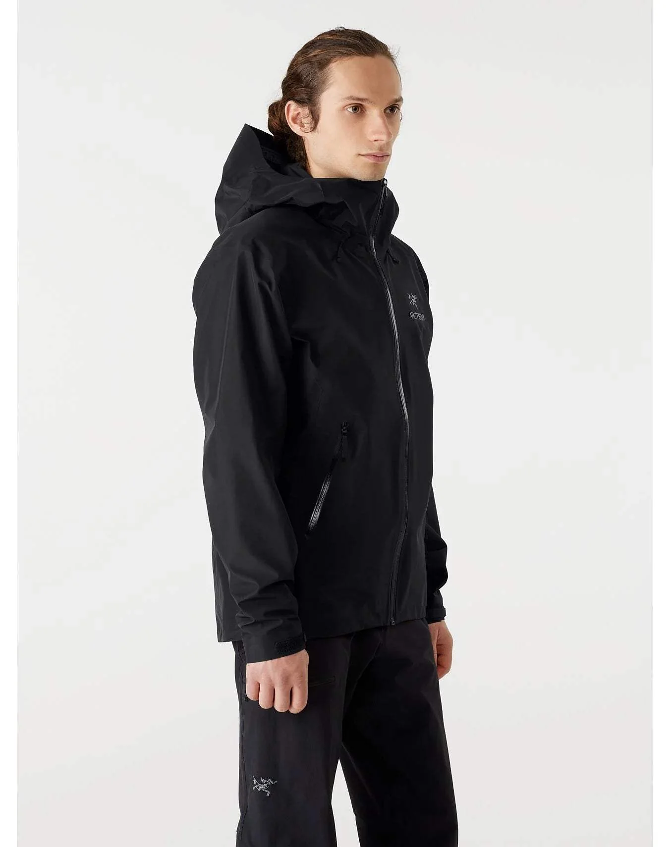Arc'teryx Beta LT Jacket for Men | Lightweight, Waterproof, and Breathable Black Outerwear for Ultimate Protection - Image 3