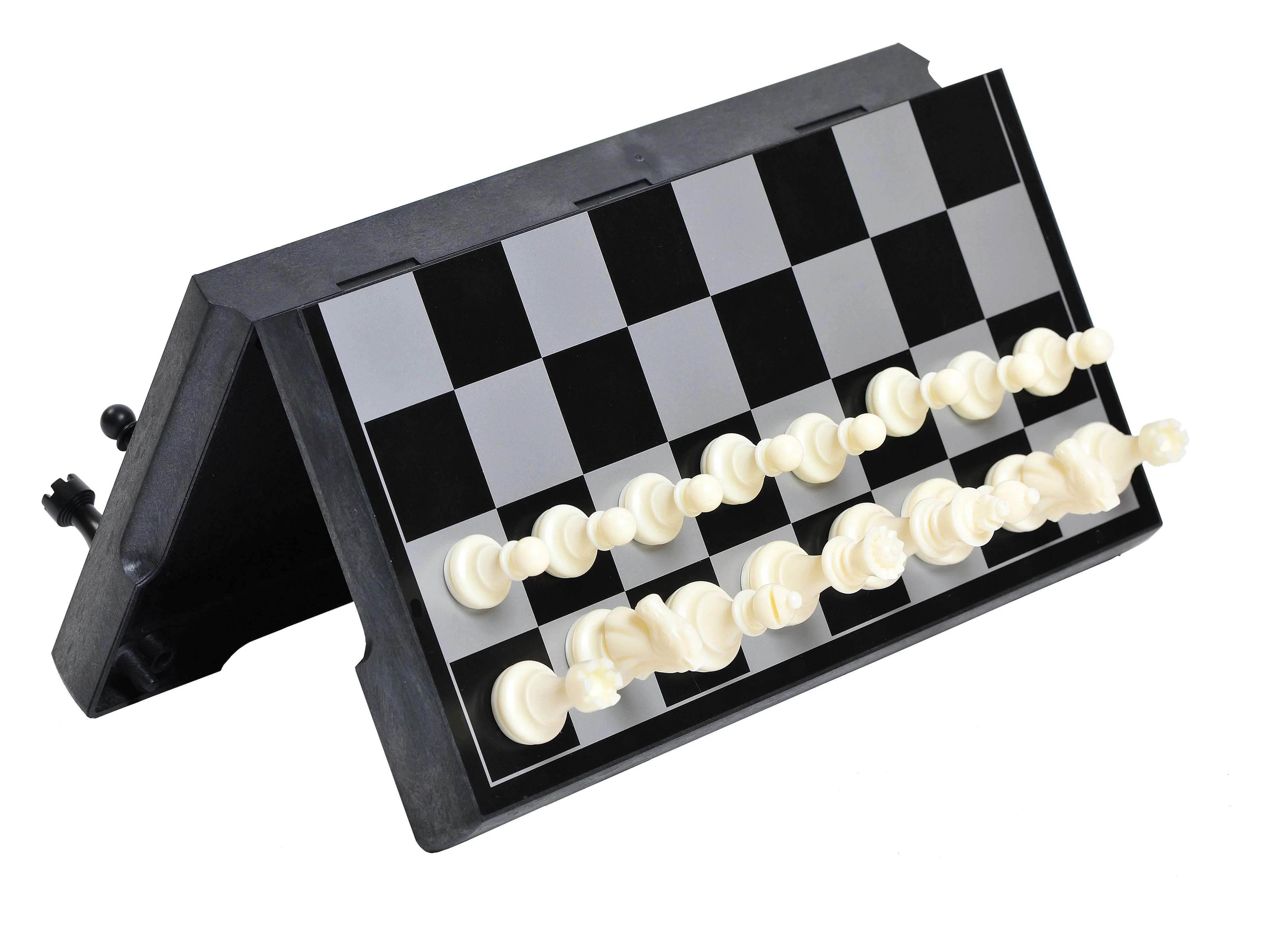 GSI Outdoors Backpack Magnetic Chess - Image 3