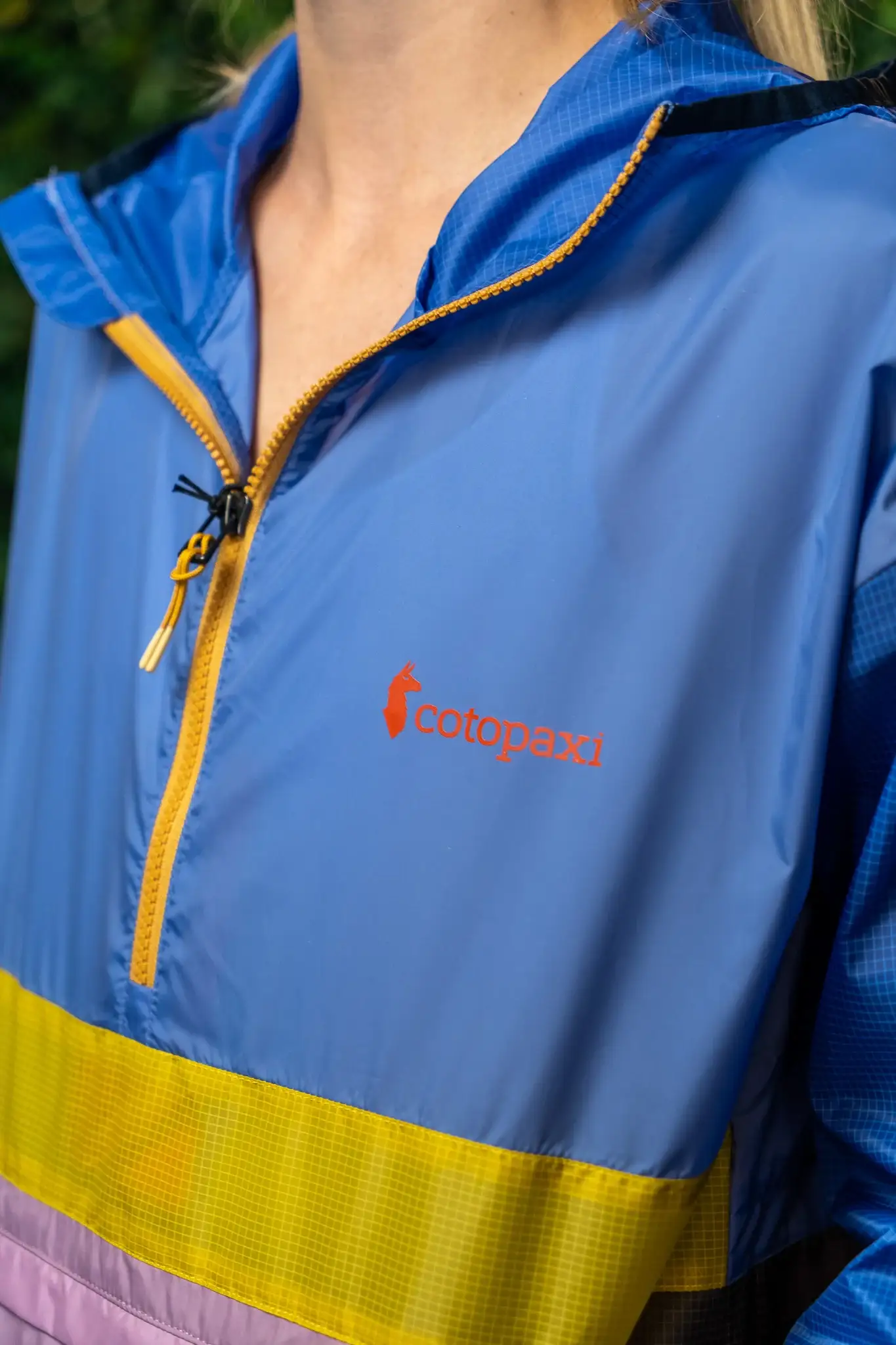 Cotopaxi Teca Half-Zip Women's Wind Breaker - Image 4