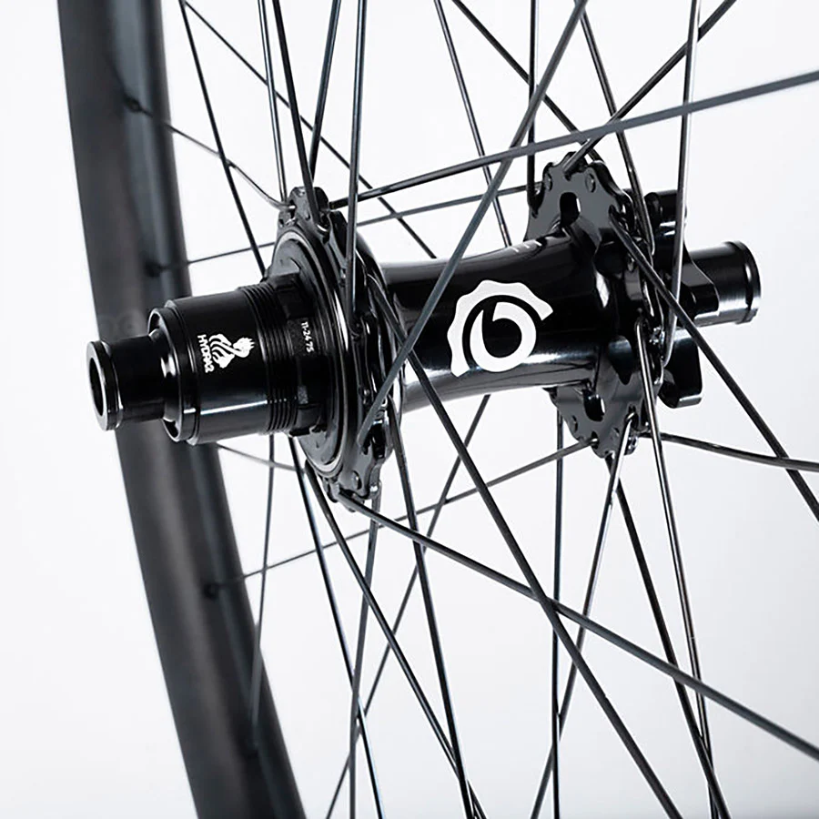 Industry Nine, Hydra 2 Enduro S, Wheel, Rear, 29'' / 622, Holes: 32, 12mm TA, 148mm, Disc IS 6-bolt, Shimano Micro Spline - Image 2