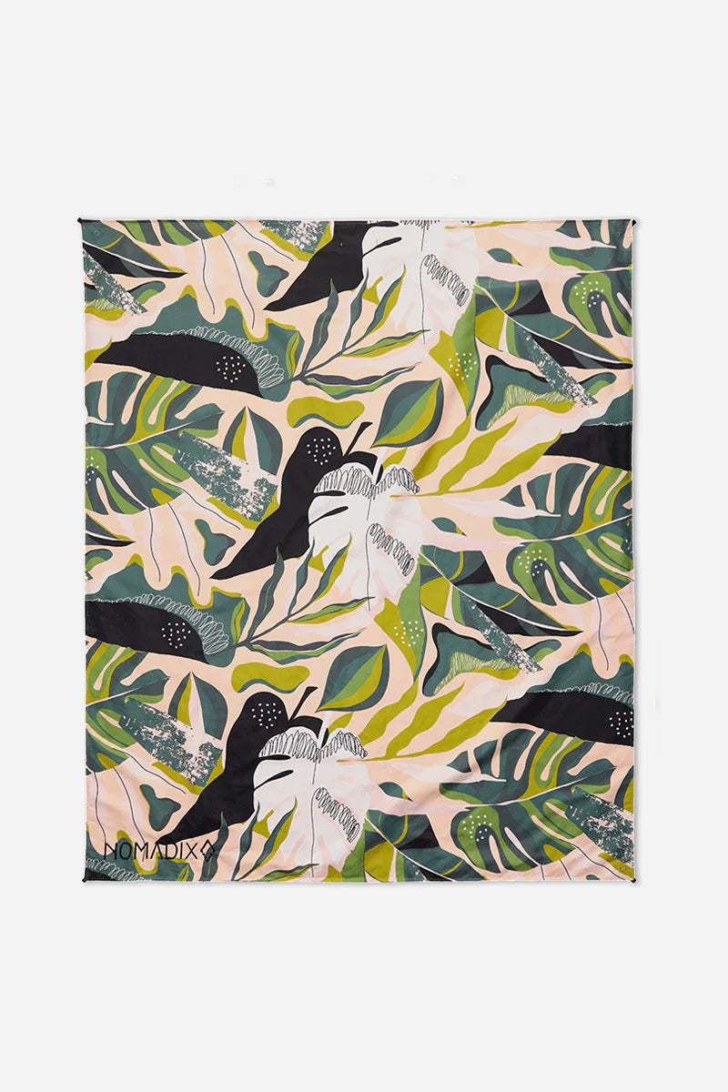 Nomadix Festival Blanket Plush Water-Resistant Blanket - Image 8
