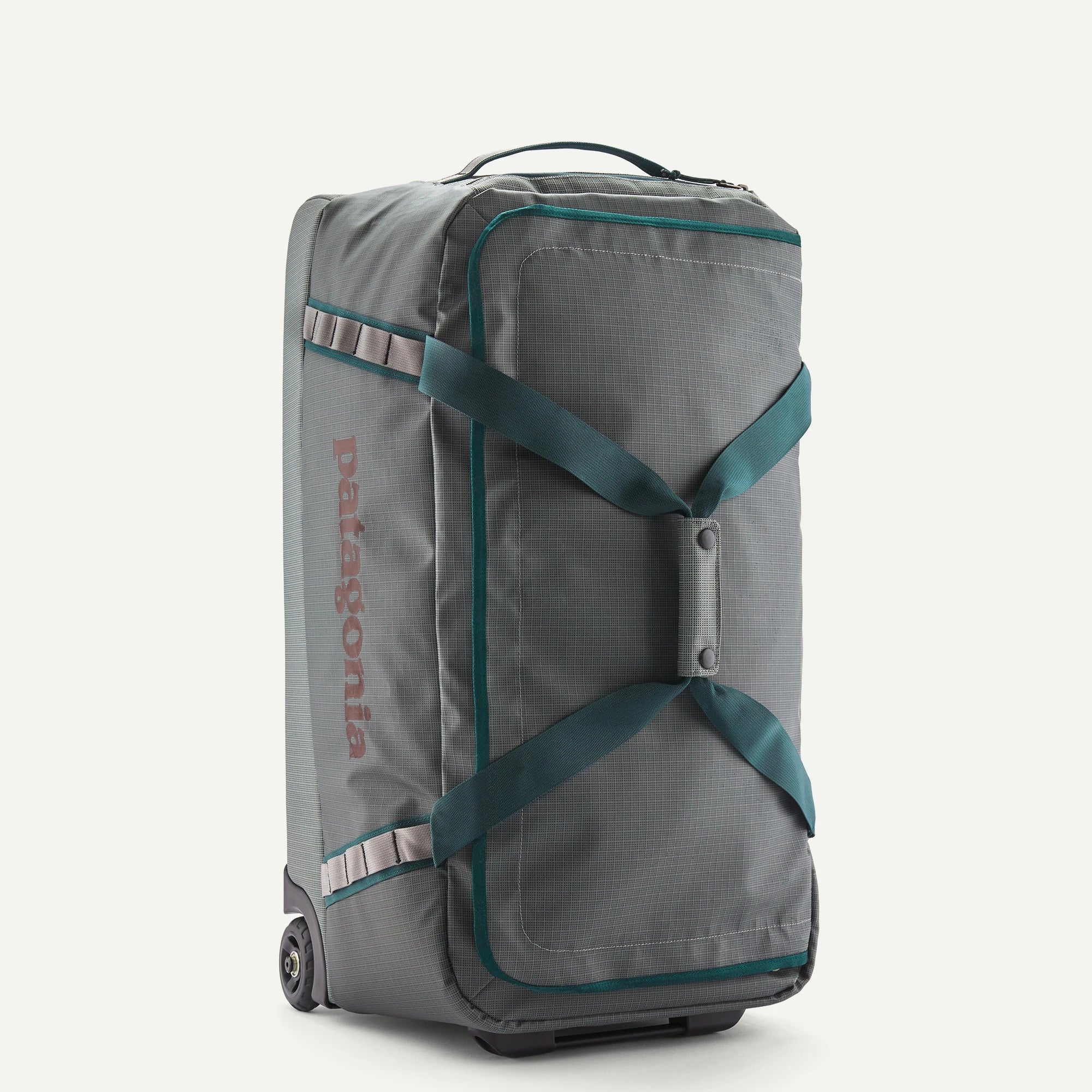 Patagonia Black Hole Wheeled Duffel 70L - Image 4