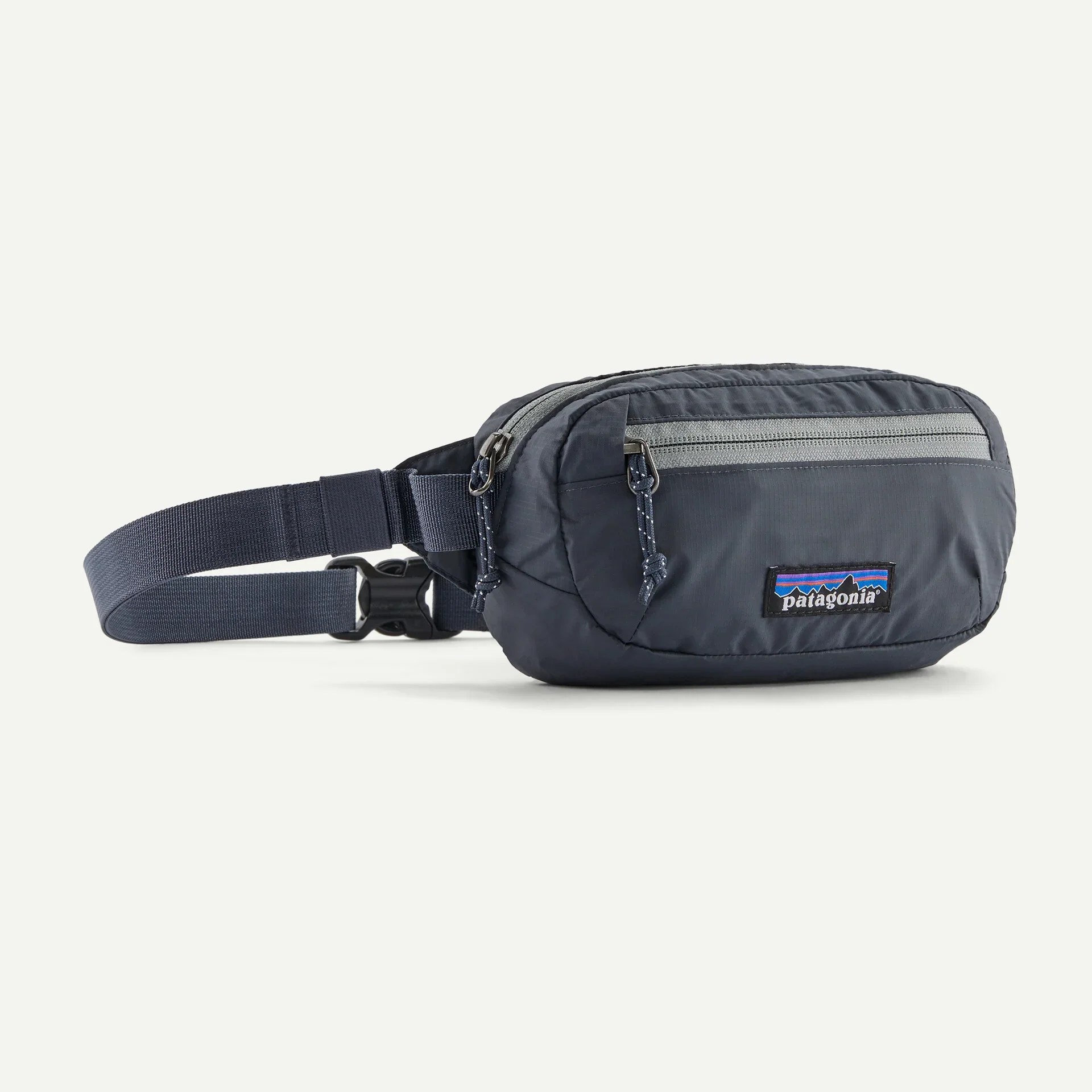 Patagonia Terravia Mini Hip Pack 1L – Lightweight Travel Waist Bag - Image 4