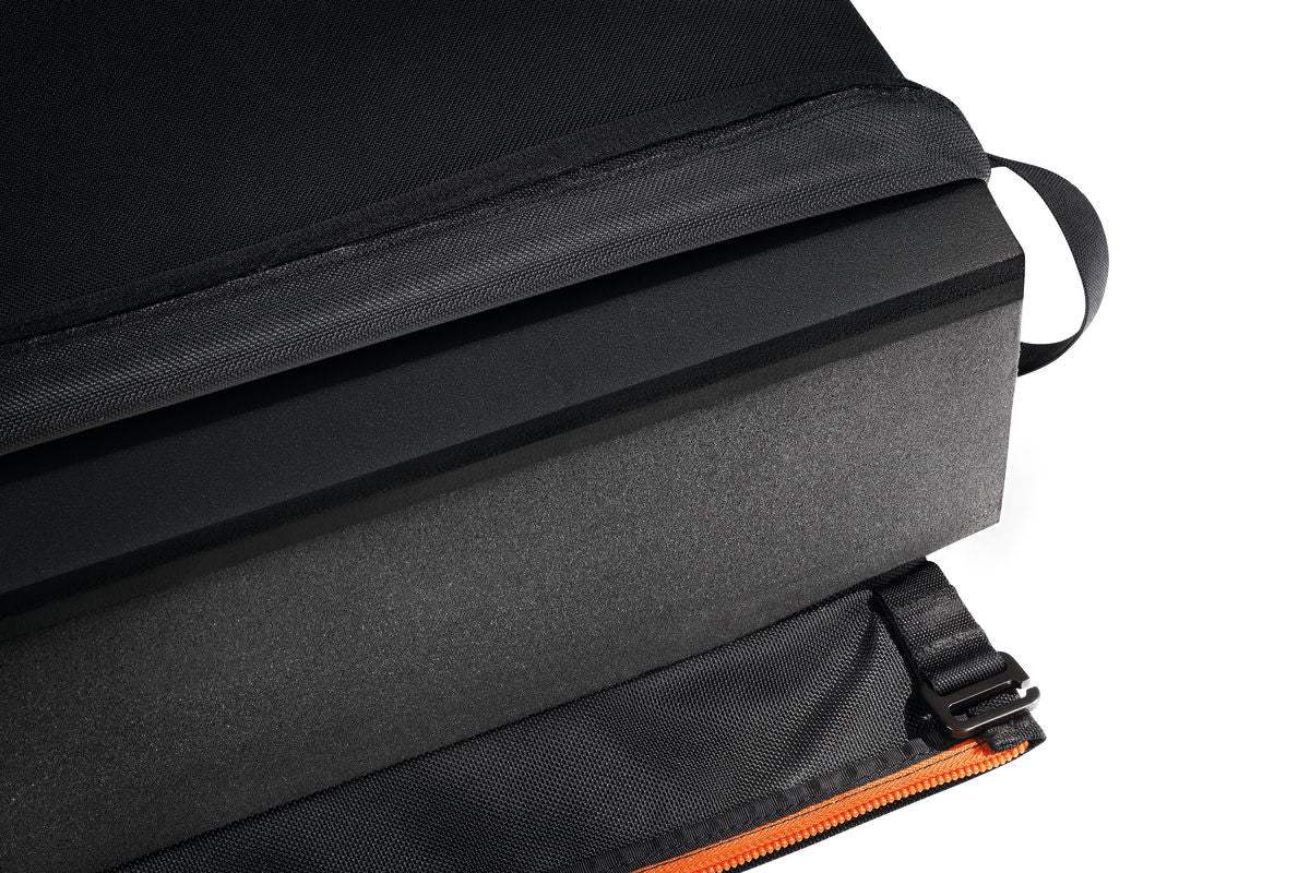 Petzl Alto Crashpad for Bouldering | Durable, Compact Crashpad with Advanced Cushioning and Convenient Carrying System - Image 5