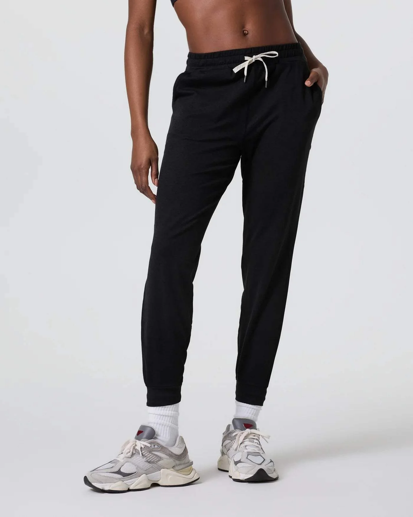 Vuori Performance Jogger - Women's | Ultra-Soft, Lightweight & Versatile Joggers for Lounging & Active Wear - Image 3